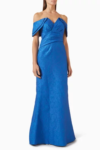 فستان سهرة بدرابيه بأكتاف مكشوفة