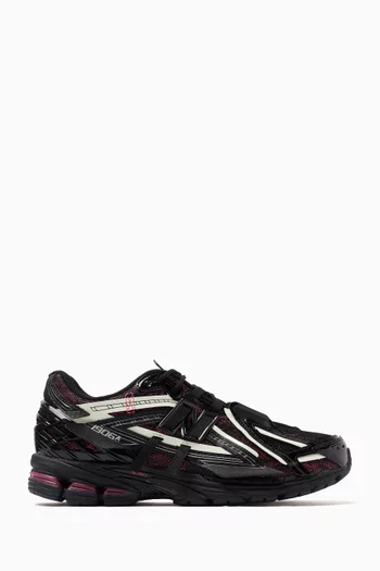 1906A Sneakers in Mesh