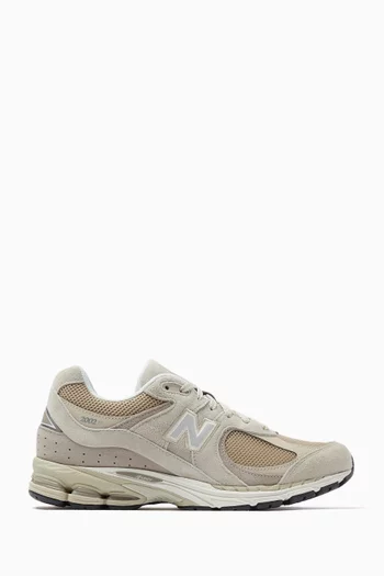 2002 Sneakers in Suede & Mesh