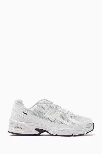 740 Lace-up Sneakers in Mesh