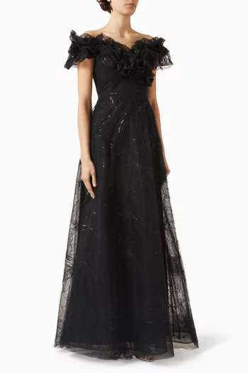 فستان سهرة بأكتاف مكشوفة وكشكش تول