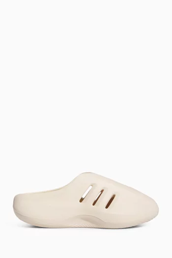 حذاء مفتوح من الخلف إلنفينيتي أديفوم