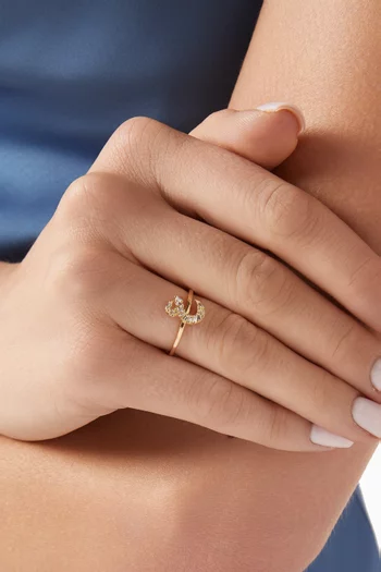 Oula XS Arabic Letter 'Ein' Diamond Ring in 18kt Gold
