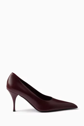 Point-toe Pumps in Leather