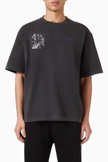 تي شيرت بطبعة فنية بلون باهت قطن