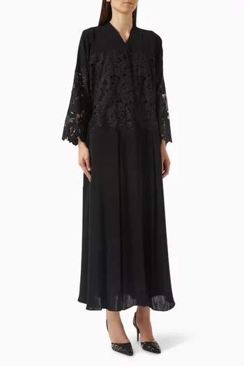 عباية بأجزاء دانتيل مطرزة قماش ندى