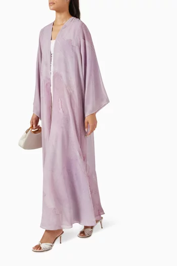 عباية مزينة بنقشة