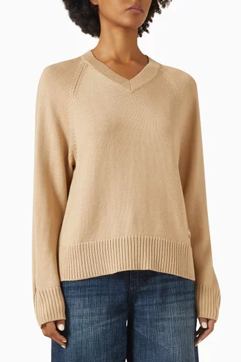 سترة منسوجة بفتحة رقبة V‏