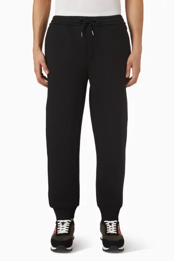 بنطال رياضي برباط تضييق