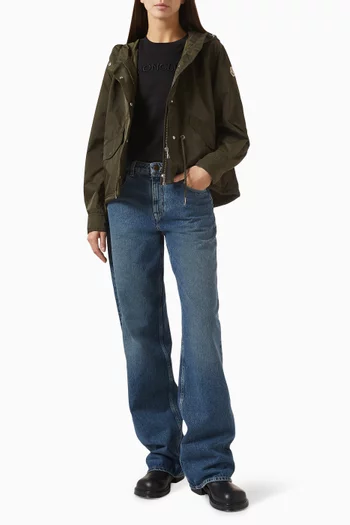 بنطال جينز بقصة ساق مستقيمة دينم