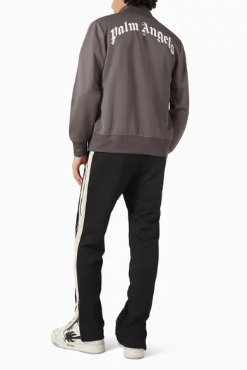 جاكيت بشعار الماركة المقوس في الخلف