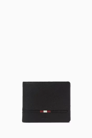 Prestonn Bifold Wallet in Leather