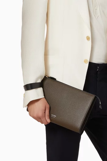 Portfolio in Leather