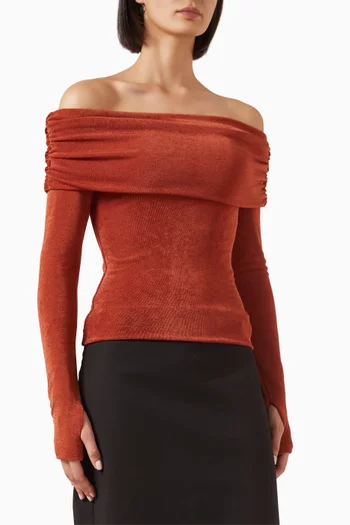 Oblivion Off-shoulder Top