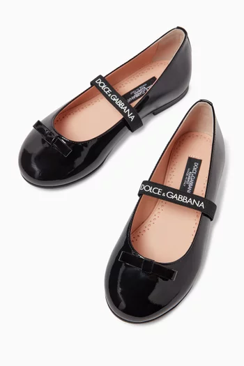 Logo Strap Ballet Flats in Patent Leather