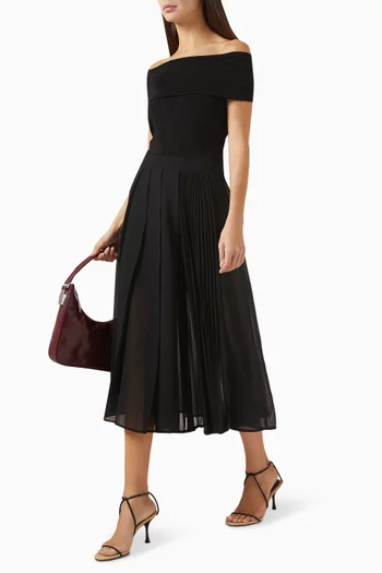 تنورة متوسطة الطول بطيّات جورجيت