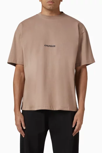 تي شيرت بشعار الماركة قطن