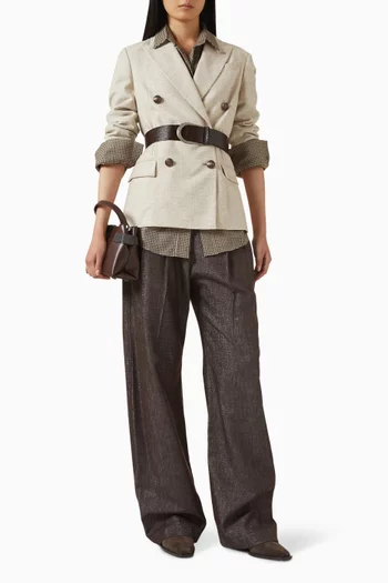 قميص بنقشة مربعات وحزام صوف بكر