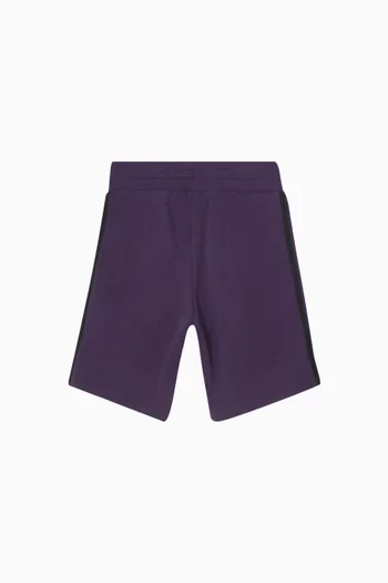 شورت مخطط أديكولور 