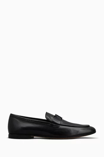 Timeless T Loafers in Leather