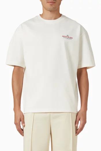 تي شيرت بطبعة شعار قطن