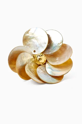 Fleur De Shell Ring in Gold-plated Brass