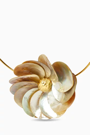 Fleur De Shells Necklace