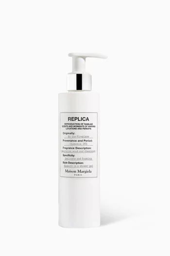 By The Fire Shower Gel, 200ml