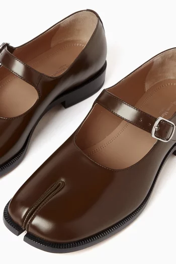 Tabi Mary Jane Flats in Leather