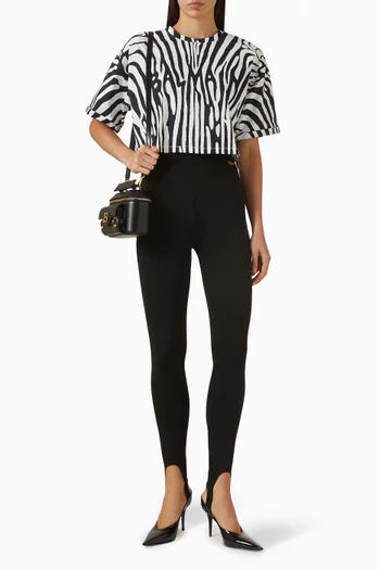 لغينغز بأشرطة أسفل القدم وسحّاب جيرسيه