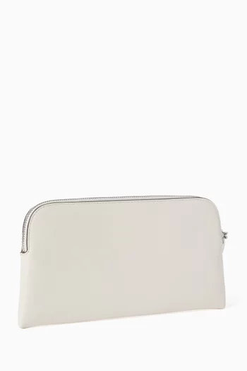 حافظة بسحّاب جلد