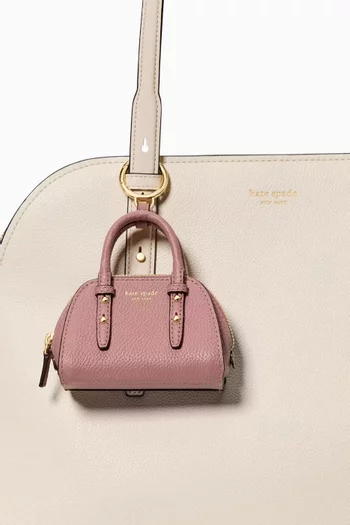 حلية حقيبة تشارمد نانو بتصميم حقيبة