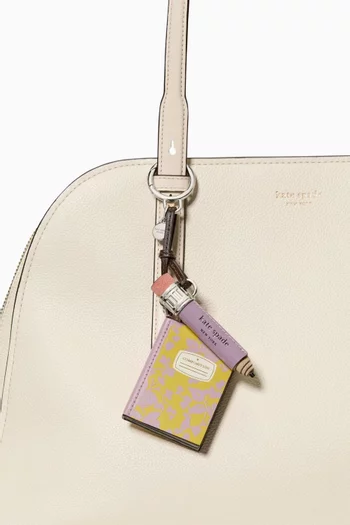 سلسلة مفاتيح بحلية على شكل دفتر ملاحظات جلد