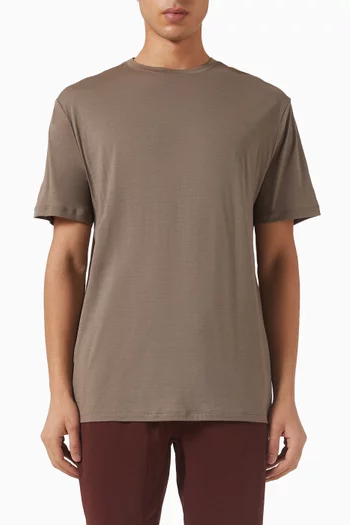 تي شيرت بفتحة رقبة مستديرة صوف مارينو