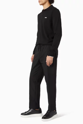 سترة مزينة بشعار الماركة نسيج قطن