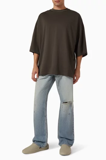 بنطال جينز بقصة ساق مستقيمة وخمسة جيوب دينم