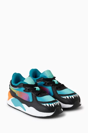 سنيكرز مونستر تراك بوما × هوت ويلز