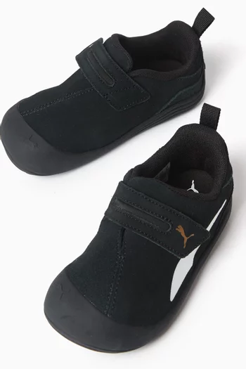 Kitten Premium Easy On Sneakers