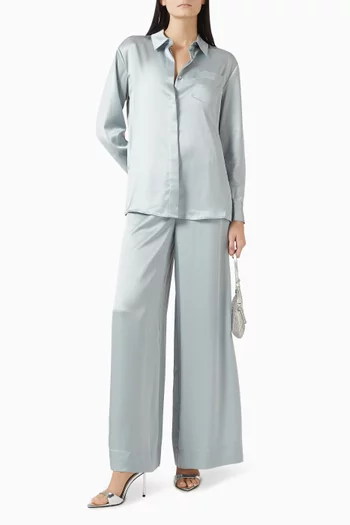 Riley Boyfriend Shirt in Satin