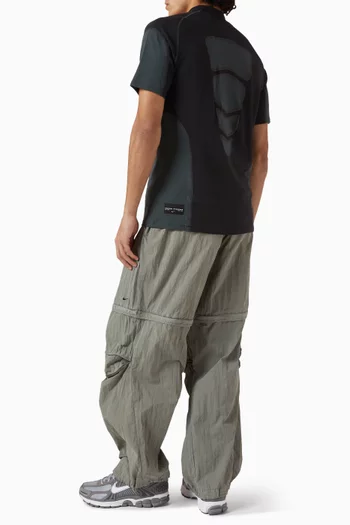 تي شيرت بأكمام قصيرة معالج بتقنية Dri-FIT
