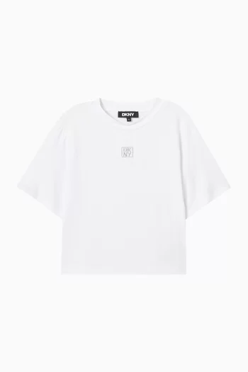 تي شيرت بشعار الماركة جيرسيه