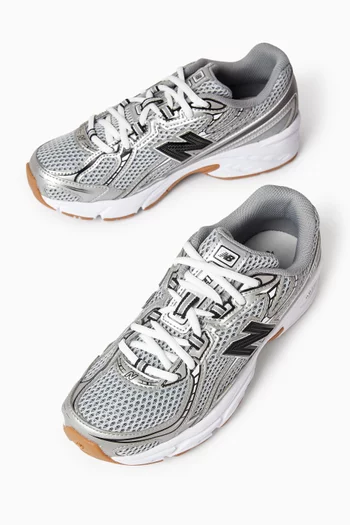 740 Sneakers in Mesh