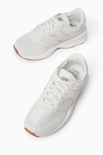 سنيكرز 370 قماش شبكي وشمواه