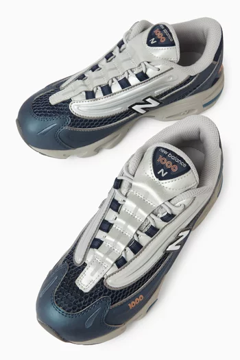 M1000 Sneakers in Suede & Mesh