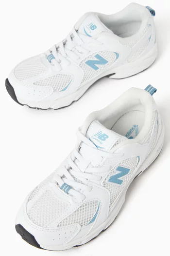 530 Sneakers in Mesh