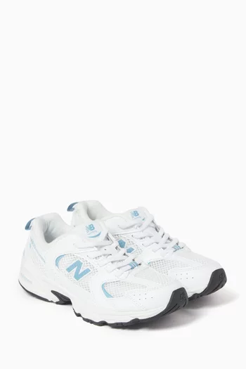 530 Sneakers in Mesh