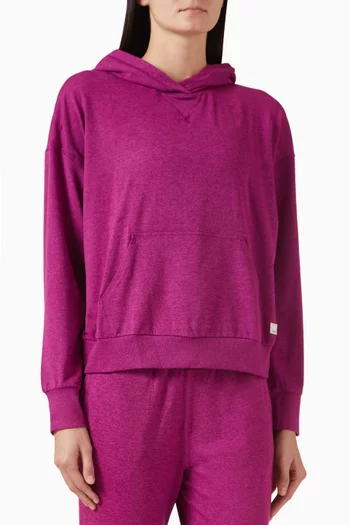 كنزة هيلو بغطاء للرأس بقصة عصرية قماش دريم نت