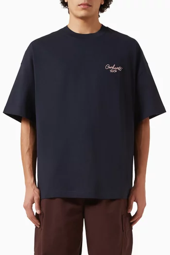 تي شيرت بشعار الماركة قطن