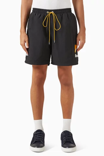 شورت مون لايت بشعار الماركة نايلون