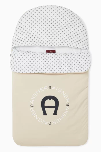 Logo Baby Nest in Cotton